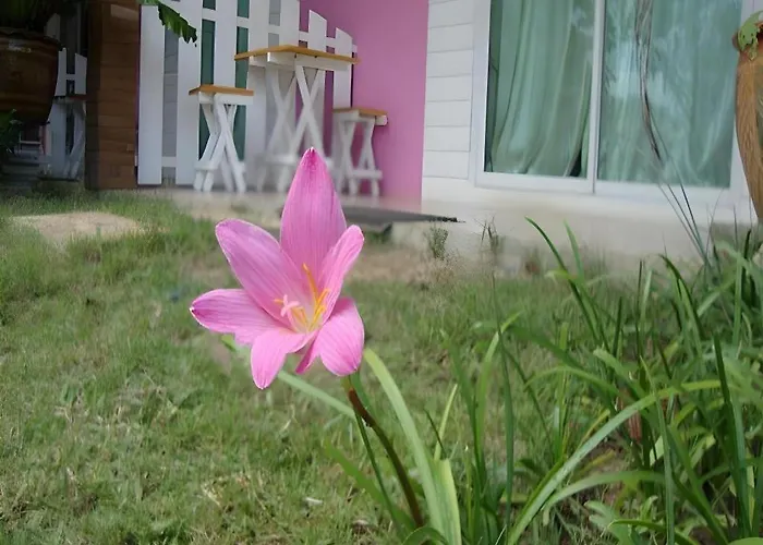 รีสอร์ท Baan Gon Chompu